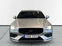 Begagnad Volvo V60 R-Design 150 HK (110 kW) 2018 Silver Kombi