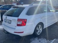 Begagnad Skoda Octavia 150 HK (110 kW) 2014 Halvkombi