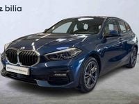 Begagnad BMW 118 2023 Blå Halvkombi