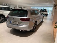 begagnad VW Passat Sportscombi 2.0 TDI 4Motion Elegance