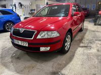 begagnad Skoda Octavia Kombi 2.0 TDI, Automatlåda, dragkrok, Mvärmare