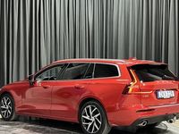 begagnad Volvo V60 D4 Momentum Advanced SE II *V-Hjul/Drag/Navi*