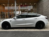 begagnad Tesla Model 3 PERFOMANCE AWD 513HK AUTOPILOT 1 ÄGARE