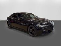 Begagnad Alfa Romeo Giulia Sprint 200 HK (147 kW) 2020 Svart Sedan