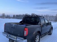 begagnad Nissan Navara Dubbelhytt 3.0 dCi V6 4x4 Euro 5