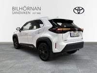 Begagnad Toyota Yaris Hybrid Active 117 HK (86 kW) 2022 Vit