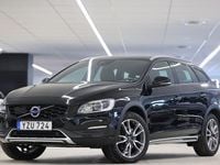 Begagnad Volvo V60 CC Summum 190 HK (139 kW) 2017 Svart Kombi
