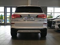 begagnad BMW X5 xDrive45e 394hk M Sport Pano H/K Drag Komfortsäten