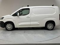 Begagnad Peugeot Partner 100 HK (73 kW) 2019 Vit Minibuss