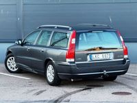 begagnad Volvo V70 2.4 Classic, Besiktigad, Dragkrok, Halvskinn mm