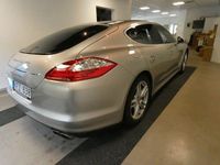 Begagnad Porsche Panamera Turbo Sport 500 HK (367 kW) 2010 Silver Sedan