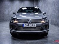 Begagnad VW Touareg R-line 204 HK (150 kW) 2017 Grå SUV
