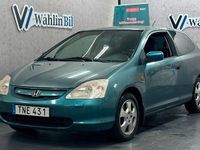 Begagnad Honda Civic 110 HK (80 kW) 2002 Blå Halvkombi