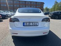 begagnad Tesla Model 3 Long Range AWD, v-hjul 5,99% garanti