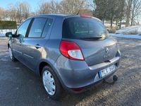Begagnad Renault Clio R.S. 75 HK (55 kW) 2010 Halvkombi