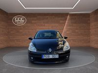 begagnad Renault Clio Halvkombi 1.6 Årsskatt 1856 kr 3år Räntefritt