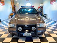 begagnad Ford Crown Victoria CVPi / Äkta polisbil all utrustning kvar