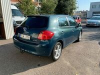 Begagnad Toyota Auris 124 HK (91 kW) 2007 Mörkblå Halvkombi