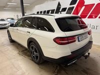 Begagnad Mercedes E220 All-Terrain SE 200 HK (147 kW) 2023 Vit Kombi