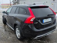 Begagnad Volvo V60 CC 190 HK (139 kW) 2016 Kombi