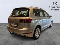begagnad VW Golf Sportsvan 1.5 TSI / Backkamera / M-värmare