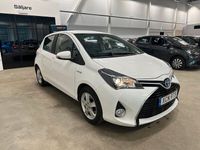 begagnad Toyota Yaris Hybrid e-CVT SUPERDEAL 6,95% / B-Kam / Automat