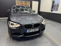 Begagnad BMW 118 M Sport 143 HK (105 kW) 2014 Grå Halvkombi
