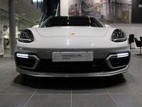 Begagnad Porsche Panamera 4 Platinum Edition 330 HK (242 kW) 2023 Crayon Sedan