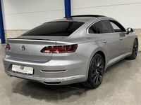 begagnad VW Arteon 2.0 TSI 272 HK 4M DSG / R-Line / Glastaklu