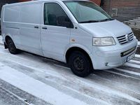 Begagnad VW T5 131 HK (96 kW) 2006 Van