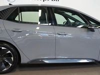 Begagnad Cupra Born e-Boost 170 kW (232 HK) 2023 Ljusgrå (grå) Halvkombi