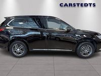 Begagnad Mitsubishi Outlander P-HEV 135 HK (99 kW) 2019 Svart SUV