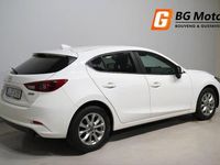 Begagnad Mazda 3 Inclusive 120 HK (88 kW) 2017 Vit Halvkombi