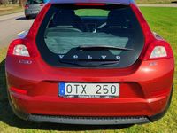 begagnad Volvo C30 D2 Momentum Euro 5 -2011, i mycket fint skick!