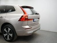 Begagnad Volvo XC60 Plus 355 HK (261 kW) 2023 Grå SUV