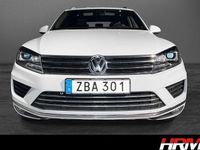 begagnad VW Touareg V6 TDI 3.0 204HK / Panorama / Drag