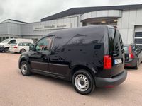 begagnad VW Caddy 2.0 TDI Verks.inredning Dieselvärmare svart 2019, Transportbil