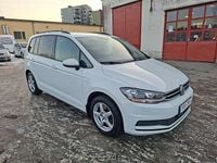 Begagnad VW Touran 110 HK (80 kW) 2015 Vit Minibuss