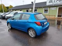 begagnad Toyota Yaris Verso Yaris 5-dörrar 1.33 Dual VVT-i Manuell, 99hk, 2015