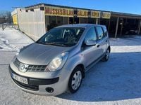Begagnad Nissan Note 110 HK (80 kW) 2008 Silver Halvkombi