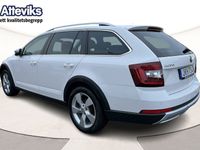 begagnad Skoda Octavia Scout TDI 150 DSG 4×4 Drag/Värmare/Premiumpkt