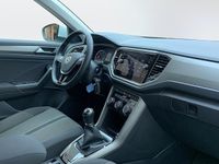 begagnad VW T-Roc 1.0 TSI 110 HK 6 VXL