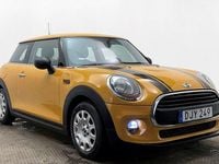 Begagnad Mini ONE Pepper 102 HK (75 kW) 2015 Orange Halvkombi