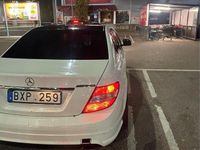 Begagnad Mercedes C350 272 HK (200 kW) 2008 Vit Sedan