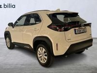 Begagnad Toyota Yaris Hybrid Active 117 HK (86 kW) 2023 Vit