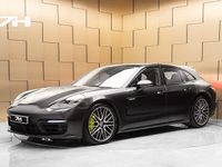 Begagnad Porsche Panamera Sport Turismo 441 HK (324 kW) 2021 Mörkgrå Kombi