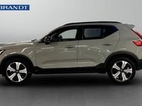 Begagnad Volvo XC40 Plus 214 HK (157 kW) 2023 Grön SUV