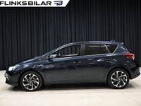 Begagnad Toyota Auris Hybrid 136 HK (100 kW) 2015 Blå Halvkombi