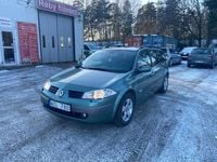 Begagnad Renault Mégane II 113 HK (83 kW) 2005 Grön