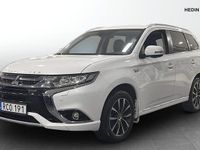 Begagnad Mitsubishi Outlander 203 HK (149 kW) 2015 Vit SUV